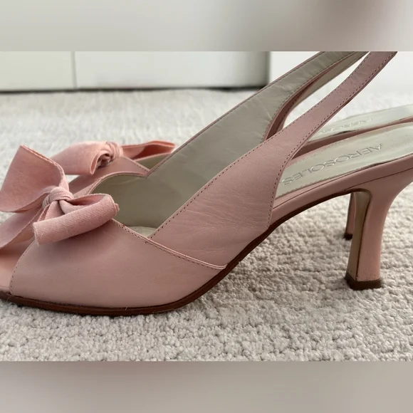 Pink Aerosoles Heels With Bows - Picture 5 of 7